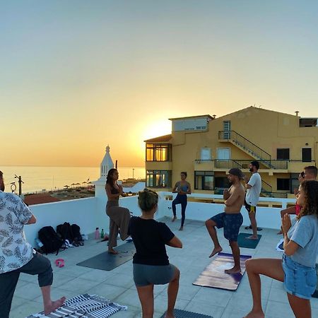 Blife Faro Beach Hostel & Rooms Exterior photo