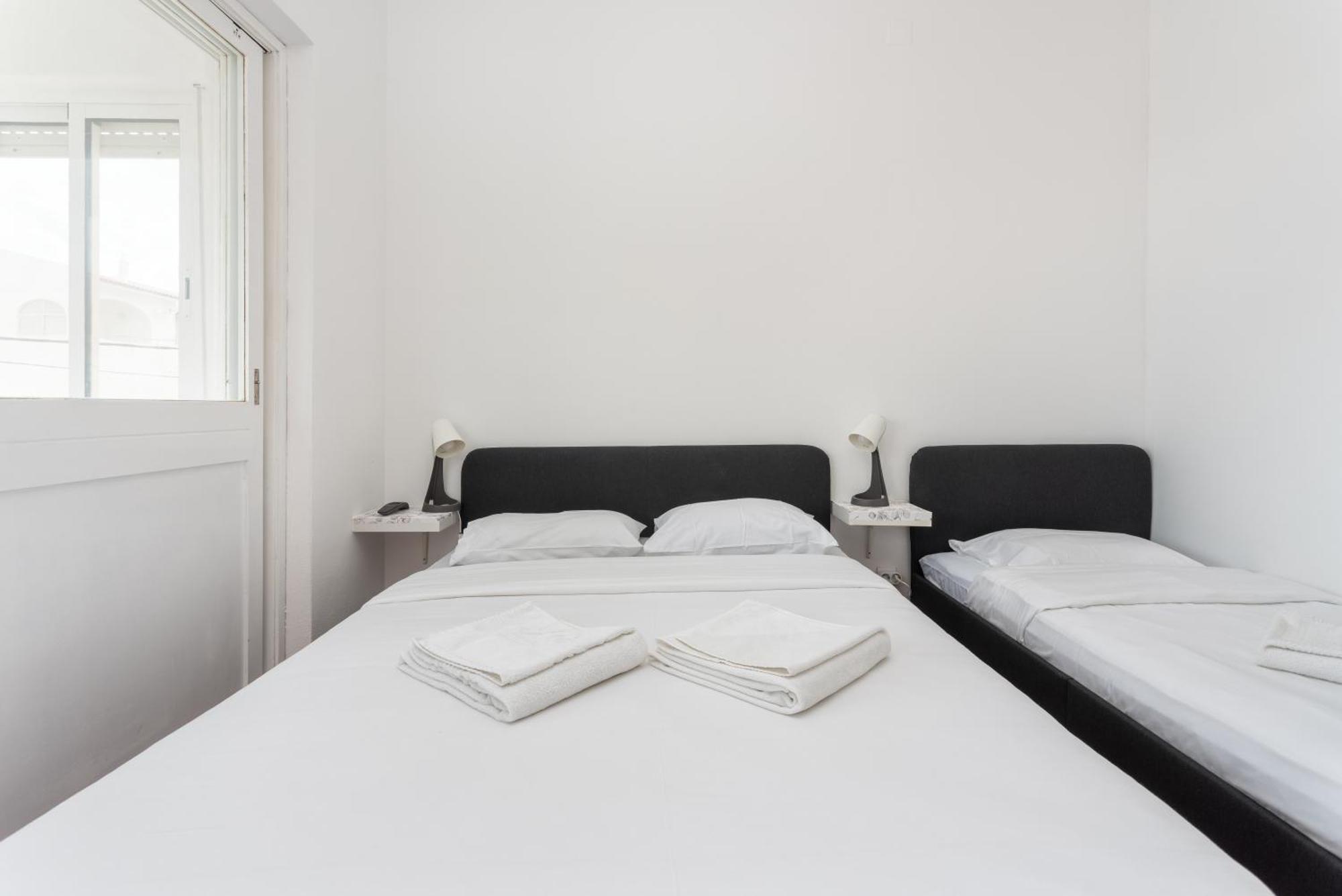 Blife Faro Beach Hostel & Rooms Exterior photo
