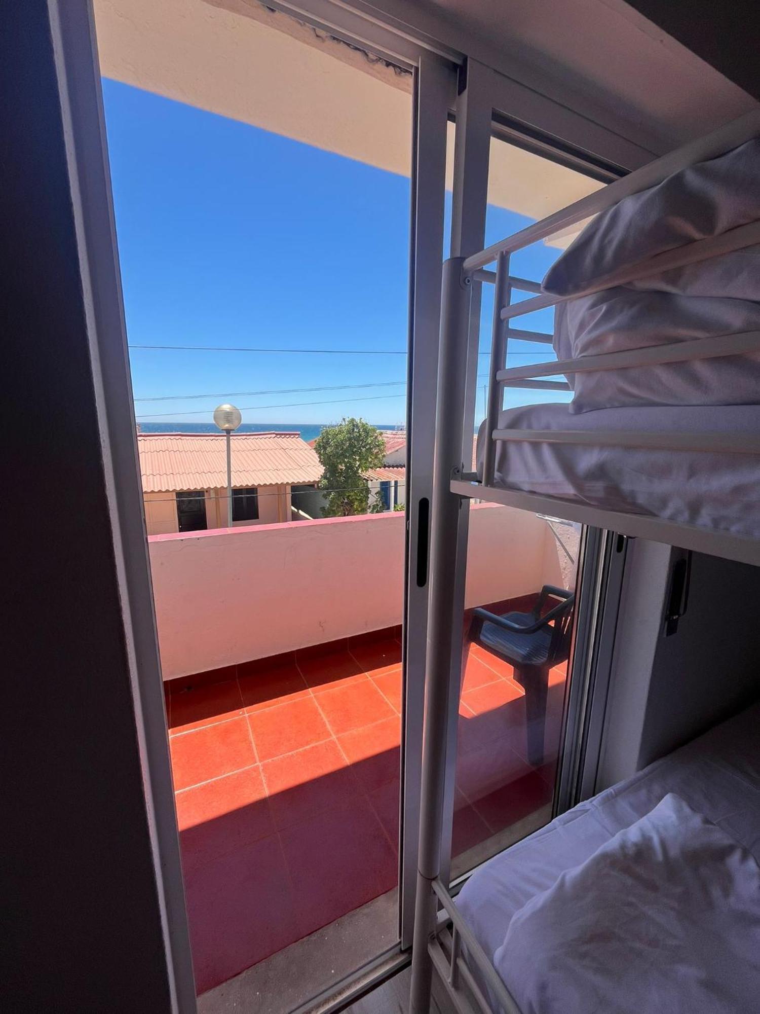 Blife Faro Beach Hostel & Rooms Exterior photo